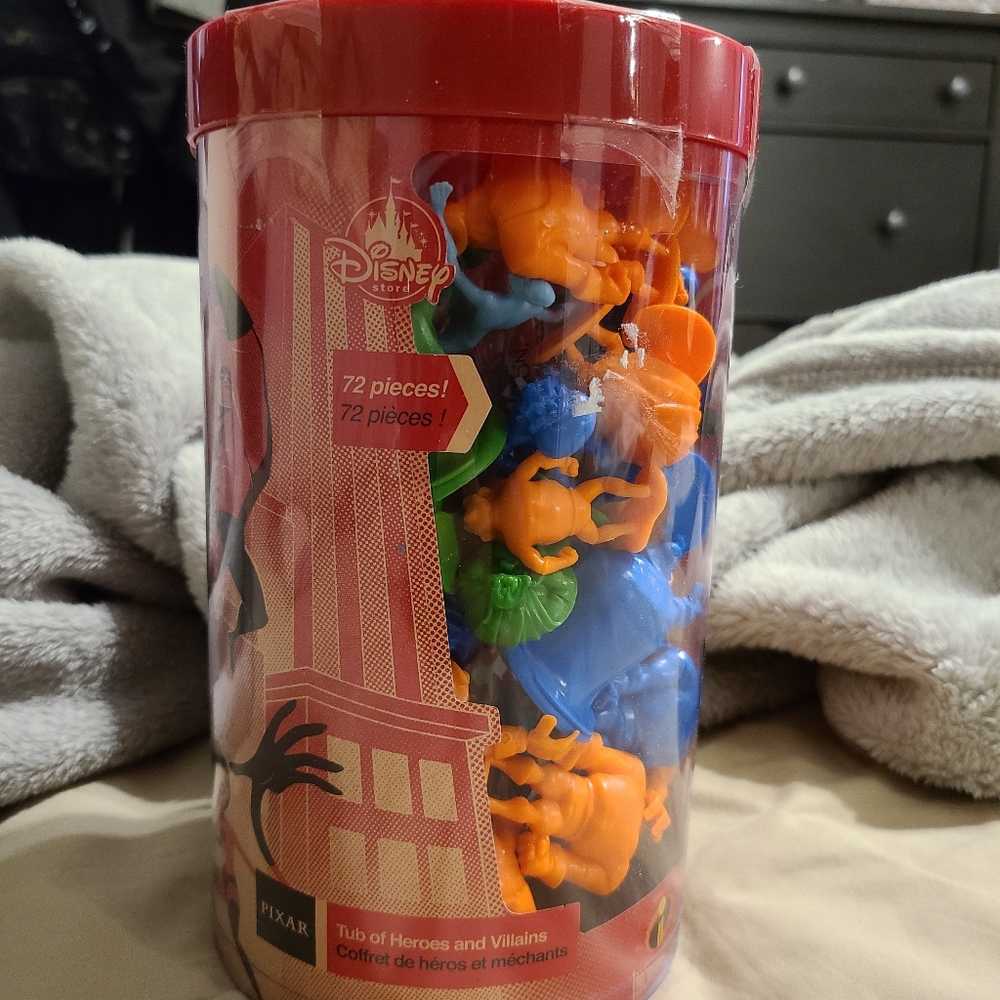 Kids Incredibles figurines